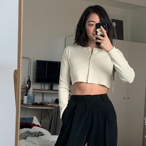 aritzia cropped cardigan